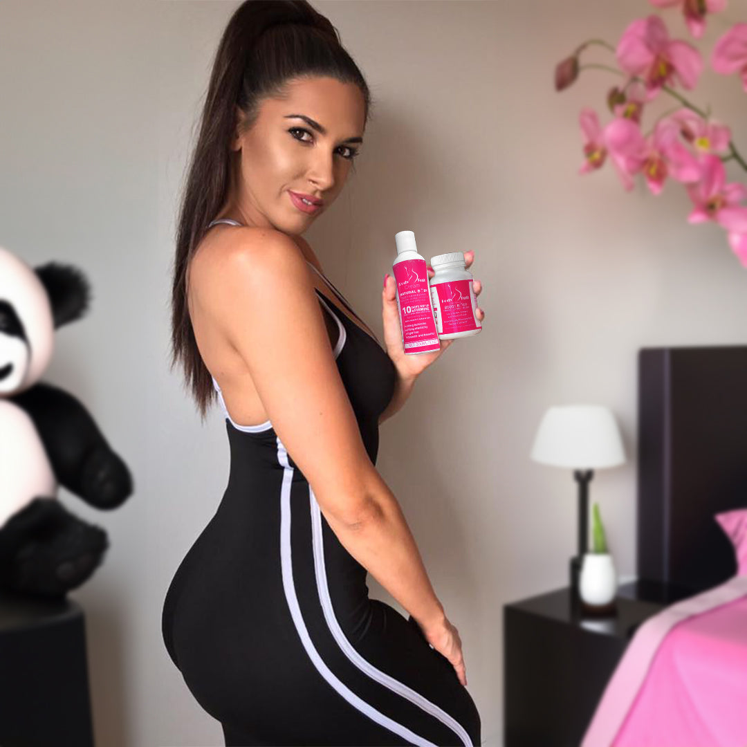 فتاة أوروبية تحمل مكمل وكريم بودي فول  نتائج واضحة لتكبير الأرداف والخصر